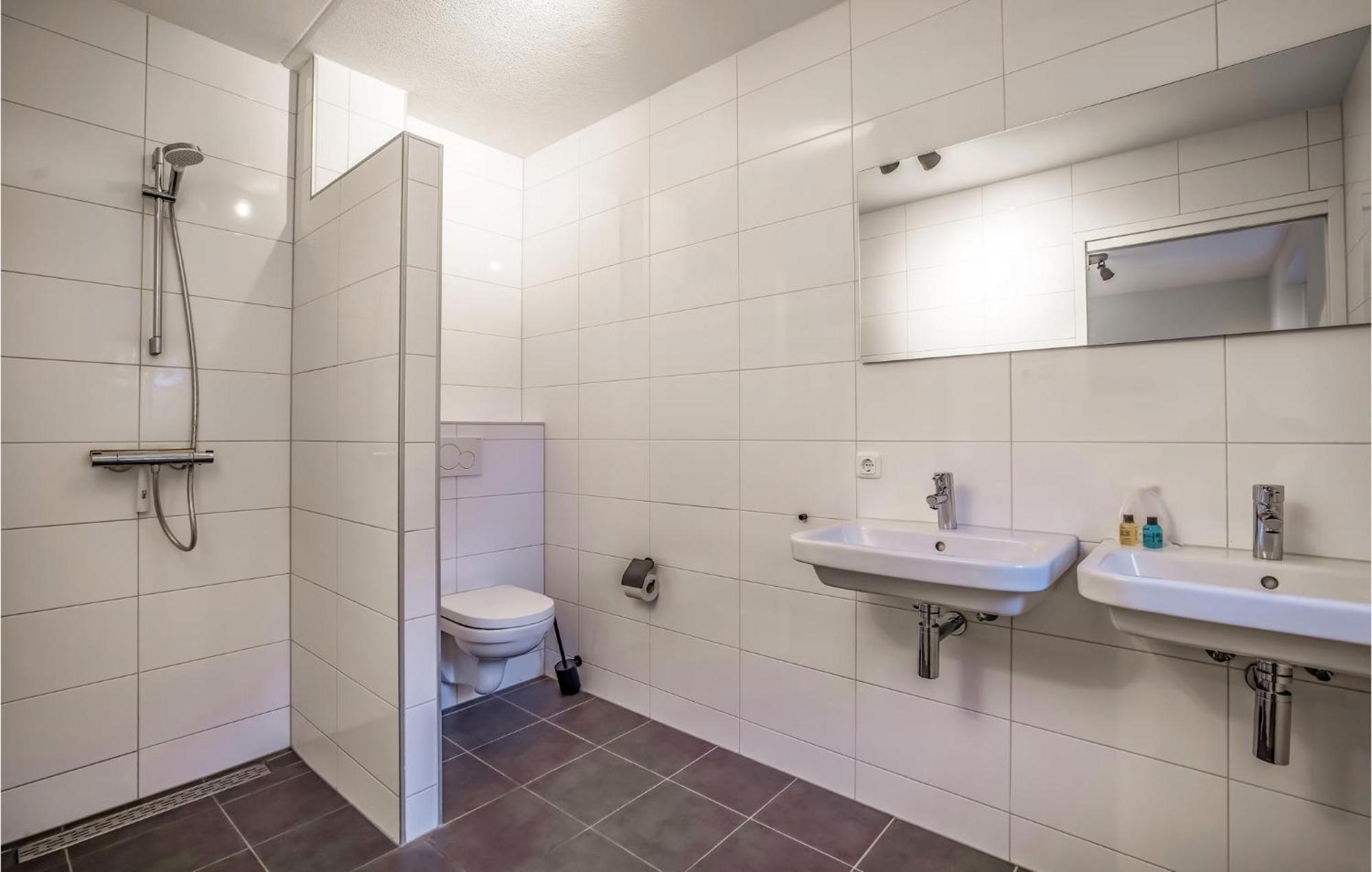 Amazing Home In Rijssen With Wifi エクステリア 写真