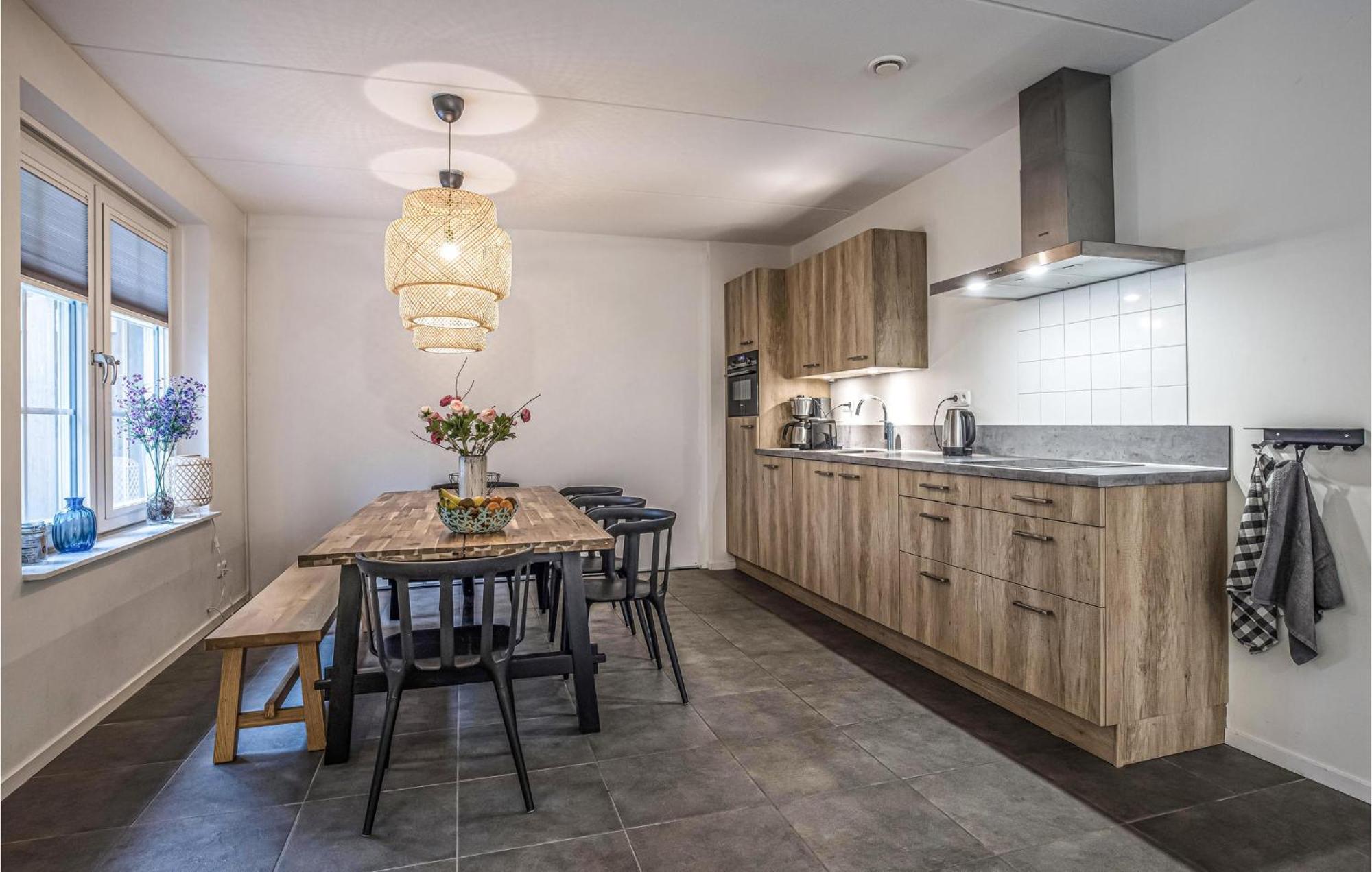 Amazing Home In Rijssen With Wifi エクステリア 写真