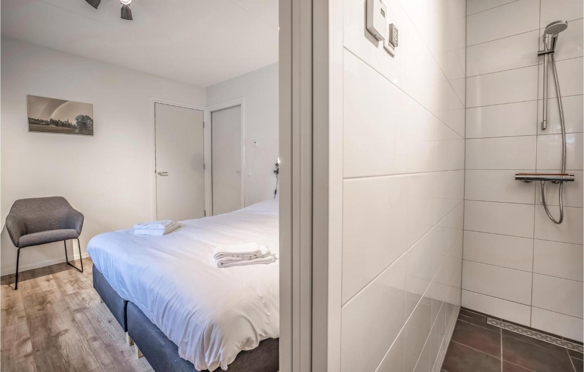 Amazing Home In Rijssen With Wifi エクステリア 写真