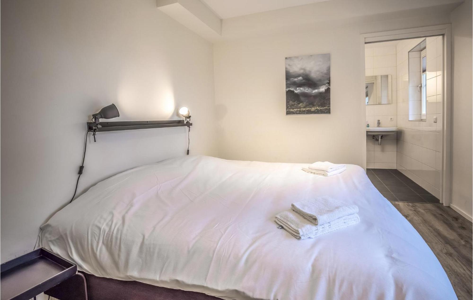 Amazing Home In Rijssen With Wifi エクステリア 写真
